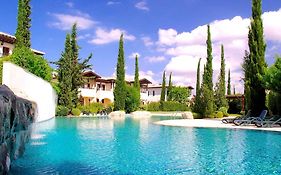 2 Bedroom Apartment Helena With Private Garden, Aphrodite Hills Resort